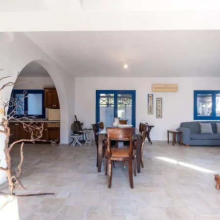 Fzin Holistic Villa *