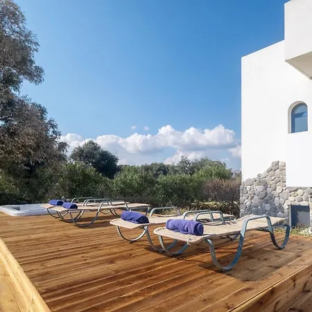 Fzin Holistic Villa Haraki